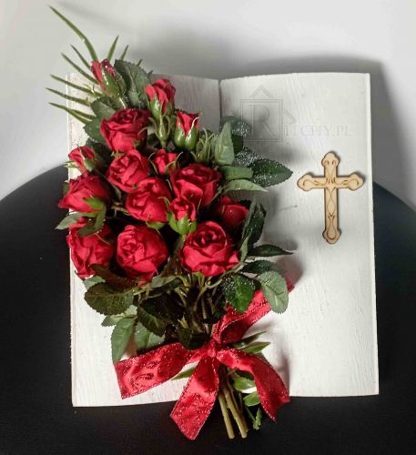 Wiązanka stroik na cmentarz sztuczne kwiaty róże drewniana książka